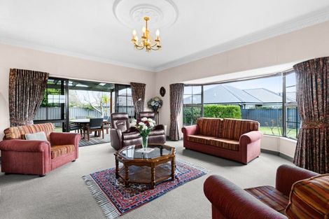 Photo of property in 128 Brookvale Road, Havelock North, 4130