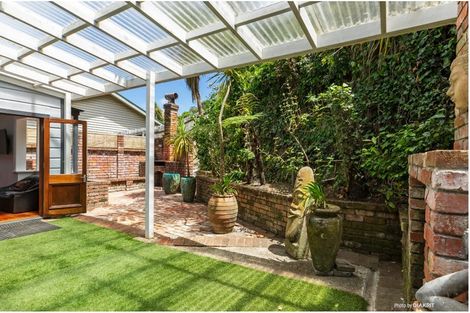 Photo of property in 62 Roseneath Terrace, Roseneath, Wellington, 6011