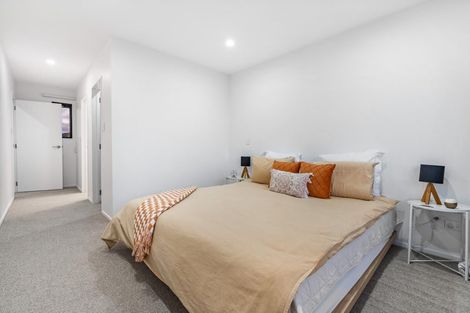 Photo of property in 37 Eileen Newey Place, Henderson, Auckland, 0612