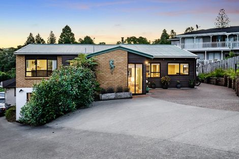 Photo of property in 16 Stredwick Drive, Torbay, Auckland, 0630