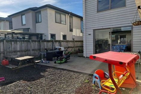 Photo of property in 196 Porchester Road, Takanini, 2112