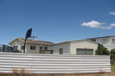 Photo of property in 346 Pukehina Beach Road, Pukehina, Te Puke, 3189