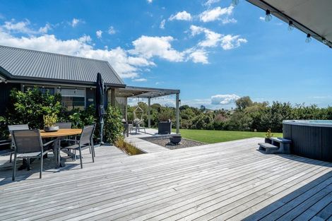 Photo of property in 20 Riverstone Drive, Welcome Bay, Tauranga, 3112