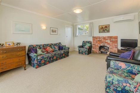 Photo of property in 19 Arawa Street, Raumati Beach, Paraparaumu, 5032
