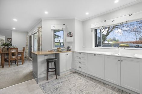 Photo of property in 10 Howard Street, Carterton, 5713