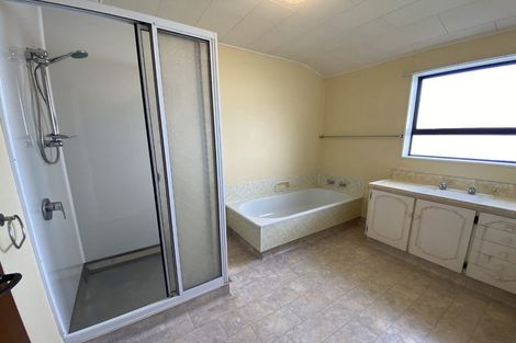 Photo of property in 4/707 Avenue Road East, Parkvale, Hastings, 4122