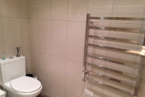 Photo of property in 1/2 Merwood Lane, Devonport, Auckland, 0624