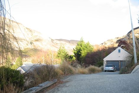 Photo of property in 5 Arthurs Track, Arthurs Point, Queenstown, 9371