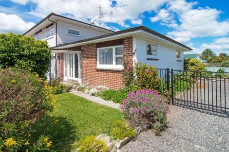 Photo of property in 1a Coddington Crescent, Masterton, 5810
