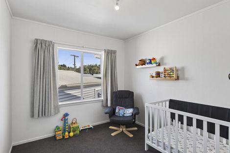 Photo of property in 3 Tay Street, Spotswood, New Plymouth, 4310