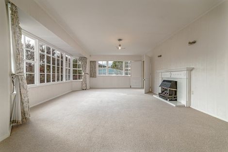 Photo of property in 69 Churchill Avenue, Hokowhitu, Palmerston North, 4410