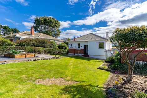 Photo of property in 71 Aberdeen Road, Saint Clair, Dunedin, 9012