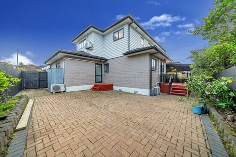 Photo of property in 29 Midhurst Avenue, Henderson, Auckland, 0612