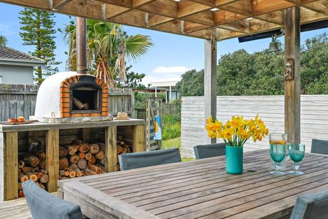 Photo of property in 59 Blue Bell Parade, Omaha, 0986