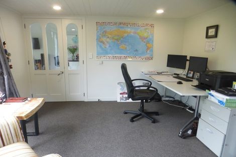 Photo of property in 31 O'connor Place, Burnside, Christchurch, 8053