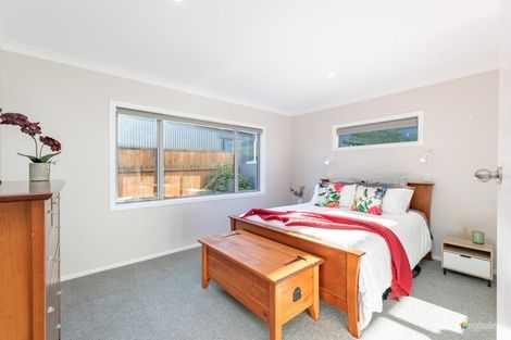 Photo of property in 60 Korokoro Road, Korokoro, Lower Hutt, 5012