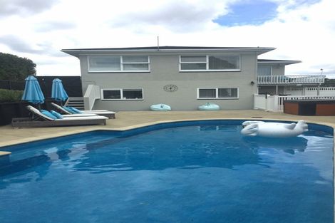 Photo of property in 58 Evelyn Road, Cockle Bay, Auckland, 2014