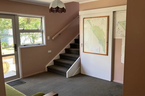 Photo of property in 43 Stratford Drive, Cable Bay, 0420
