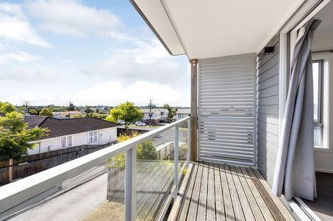 Photo of property in 3/120 Mahoe Street, Melville, Hamilton, 3206