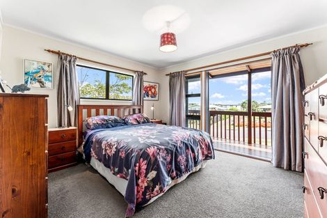 Photo of property in 3 Lucy Foster Lane, Red Beach, 0932