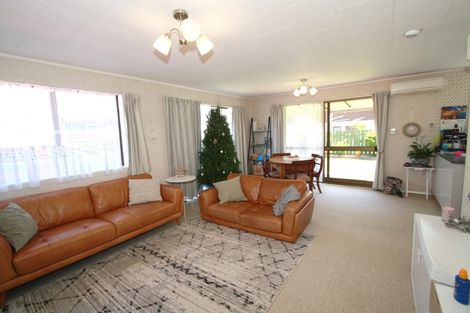 Photo of property in 13a Karamu Street, Strandon, New Plymouth, 4312