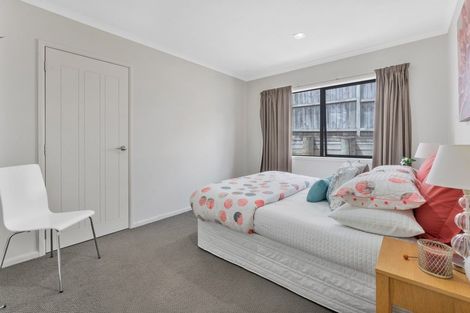 Photo of property in 3 Bilancia Place, Flat Bush, Auckland, 2016