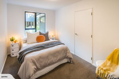 Photo of property in 18 Appleton Place, Karori, Wellington, 6012