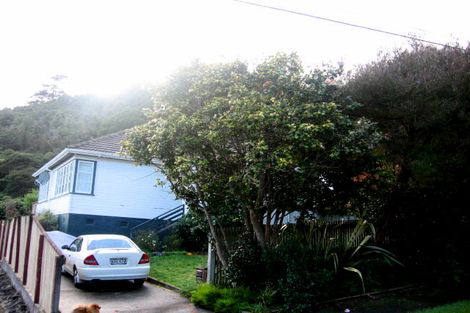 Photo of property in 194 Whites Line East, Waiwhetu, Lower Hutt, 5010