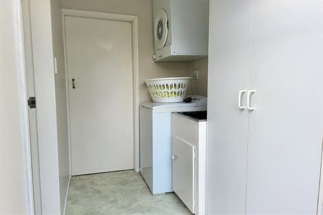 Photo of property in 90 Eden Street, Island Bay, Wellington, 6023