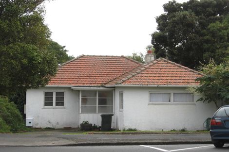 Photo of property in 21 Hinemoa Street, Paraparaumu, 5032