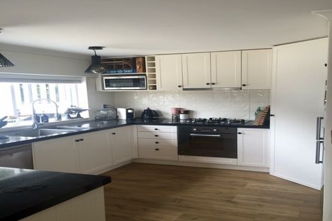 Photo of property in 58 Evelyn Road, Cockle Bay, Auckland, 2014