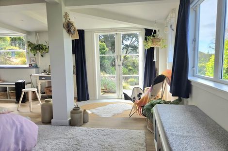 Photo of property in 14 Maning Street, Kohukohu, 0491