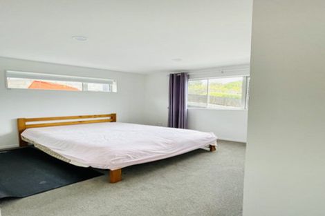 Photo of property in 64a Beach Road, Mellons Bay, Auckland, 2014