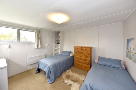 Photo of property in 32 Wingate Street, Redwood, Christchurch, 8051