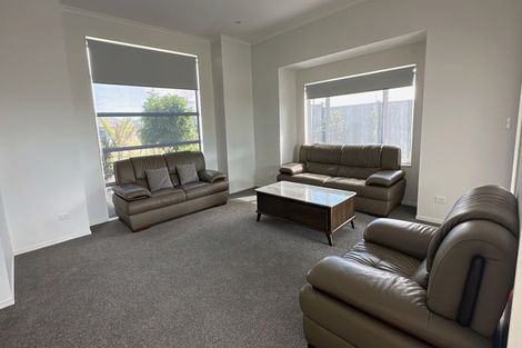 Photo of property in 72 Manuel Road, Silverdale, 0932