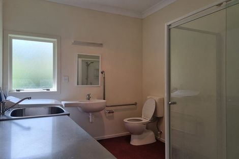 Photo of property in 535 South Road, Omata, New Plymouth, 4374