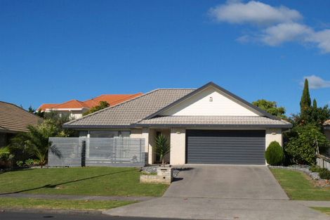 Photo of property in 2/20 Tarnica Road, Northpark, Auckland, 2013