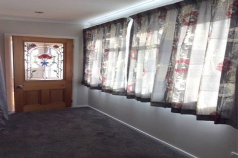 Photo of property in 2/935 Cameron Road, Gate Pa, Tauranga, 3112