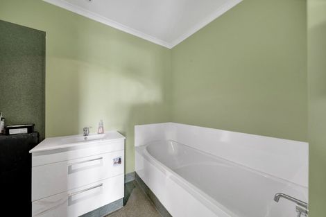 Photo of property in 61a Oranga Street, Westown, New Plymouth, 4310