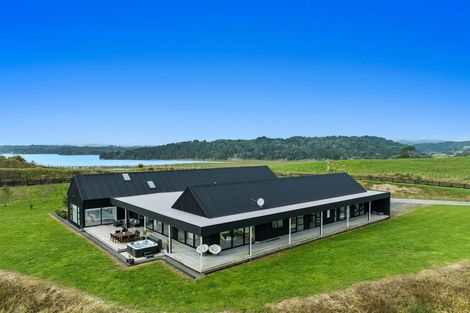 Photo of property in 69 Burke Road, Wainui, Opotiki, 3198