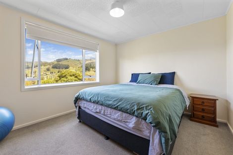Photo of property in 24 Downes Road, Roseneath, Port Chalmers, 9023