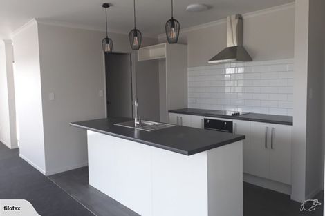 Photo of property in 115 Nixon Road, Taupaki, Henderson, 0782