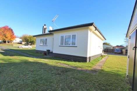 Photo of property in 10 Tay Street, Tokoroa, 3420