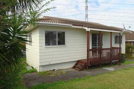 Photo of property in 9 Caserta Place, Clover Park, Auckland, 2023