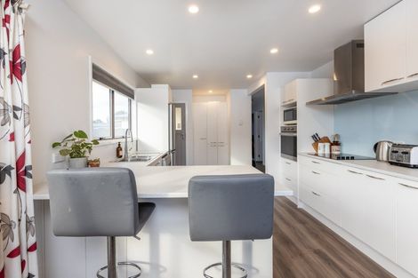 Photo of property in 24 Ranfurly Street, Tamatea, Napier, 4112