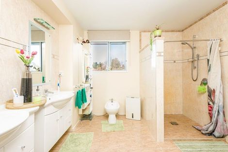 Photo of property in 63 Osborne Road, Amberley, 7410