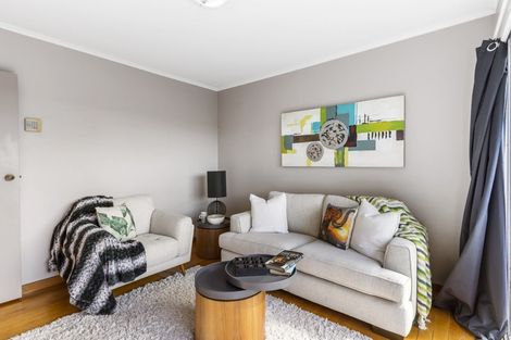 Photo of property in 9 Gregory Place, Mount Roskill, Auckland, 1041