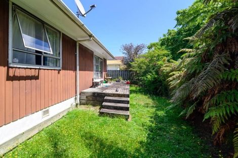 Photo of property in 22a Cherrywood Place, Western Heights, Rotorua, 3015