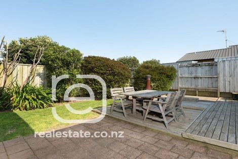 Photo of property in 23 Golden Courie Close, Papamoa Beach, Papamoa, 3118