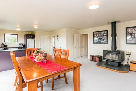 Photo of property in 61 Severn Street, Rongotea, 4476